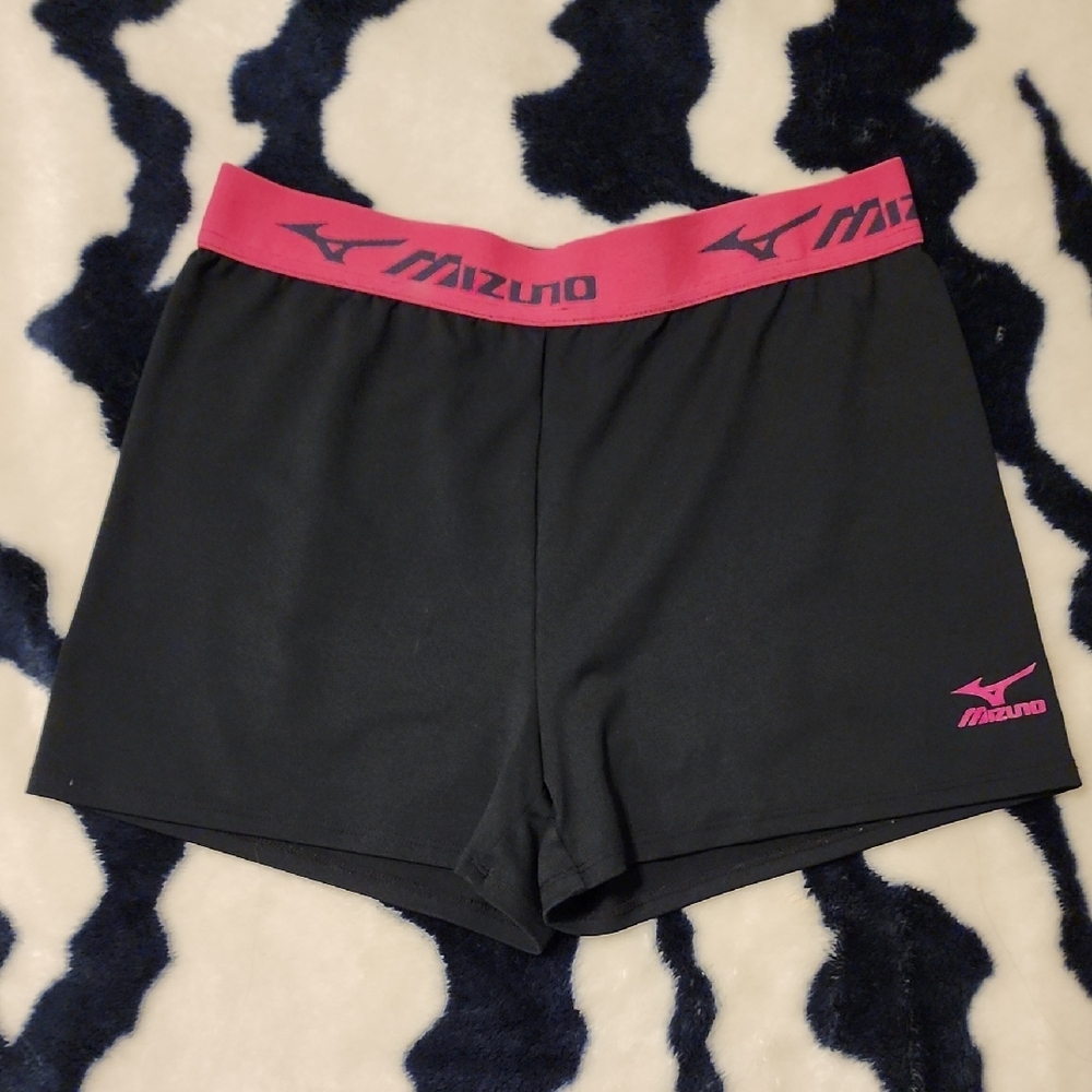 Mizuno Black and Pink Athletic Shorts for Active Performance